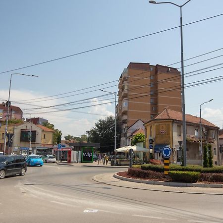 4ルームズ アパートメンツ Ni エクステリア 写真
